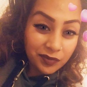 Meet your Posher, Jesenia